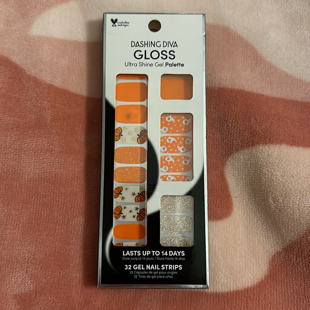 Dashing Diva Gloss Halloween Pumpkin Charm Gel Nail Strips
